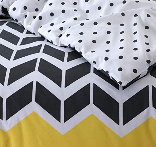 Polycotton Reversible Mustard Duvet Covers - Chevron