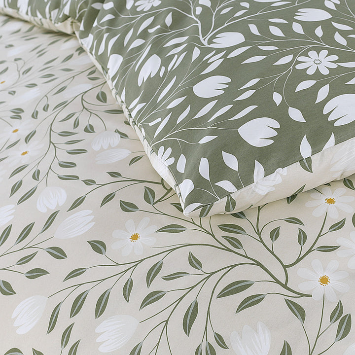 4 piece green bedding set with fitted sheet UK