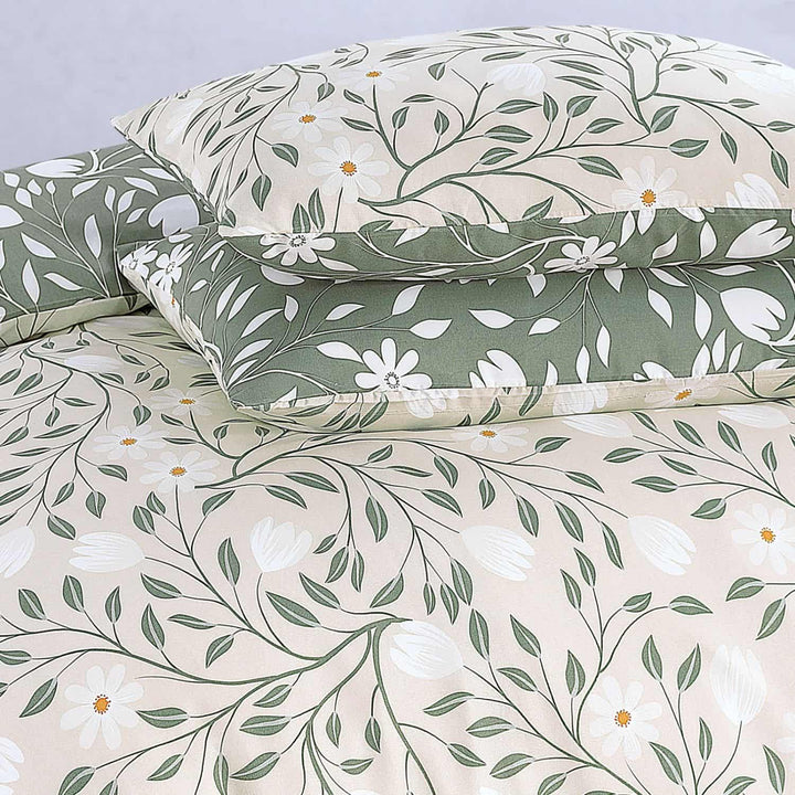 Tulip Green 4 Piece Bedding Set with Duvet Cover & Bed Sheet