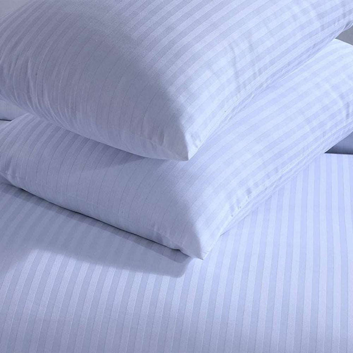 White 300 Thread Count Cotton Sateen Quilt Cover and Pillow Set

