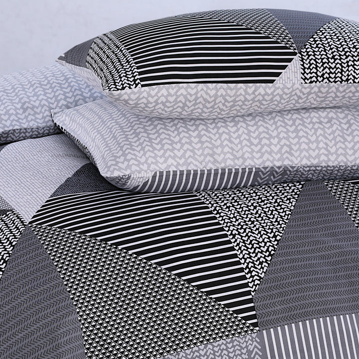 complete duvet cover set with matching fitted sheet