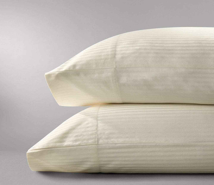 deep pocket Egyptian cotton fitted sheet 30cm