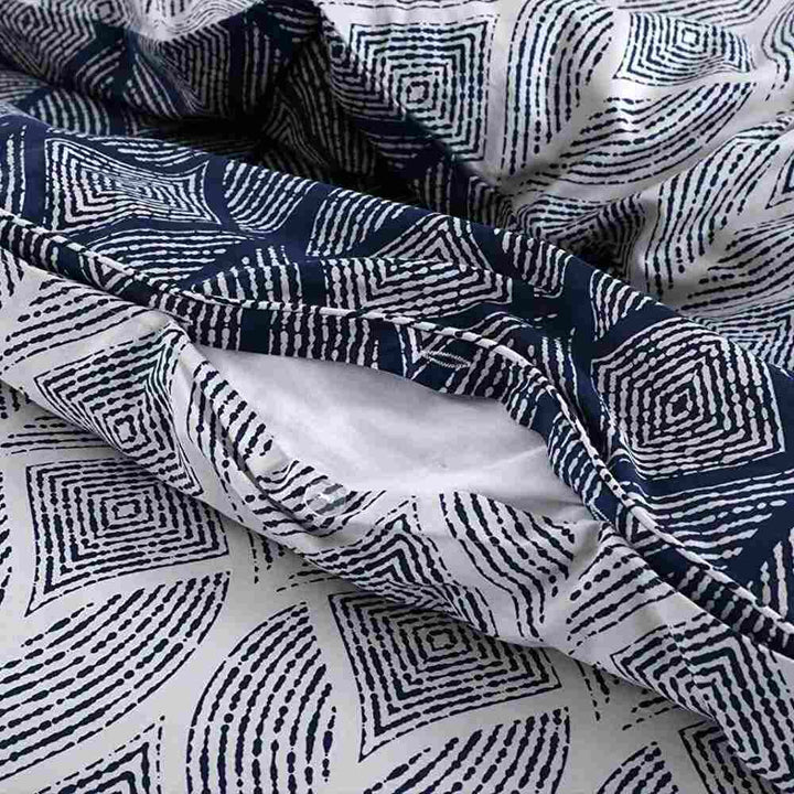 luxury Egyptian cotton duvet cover set in blue