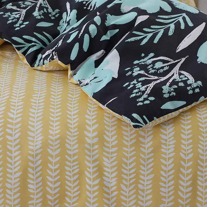 polycotton duvet cover with botanical pattern