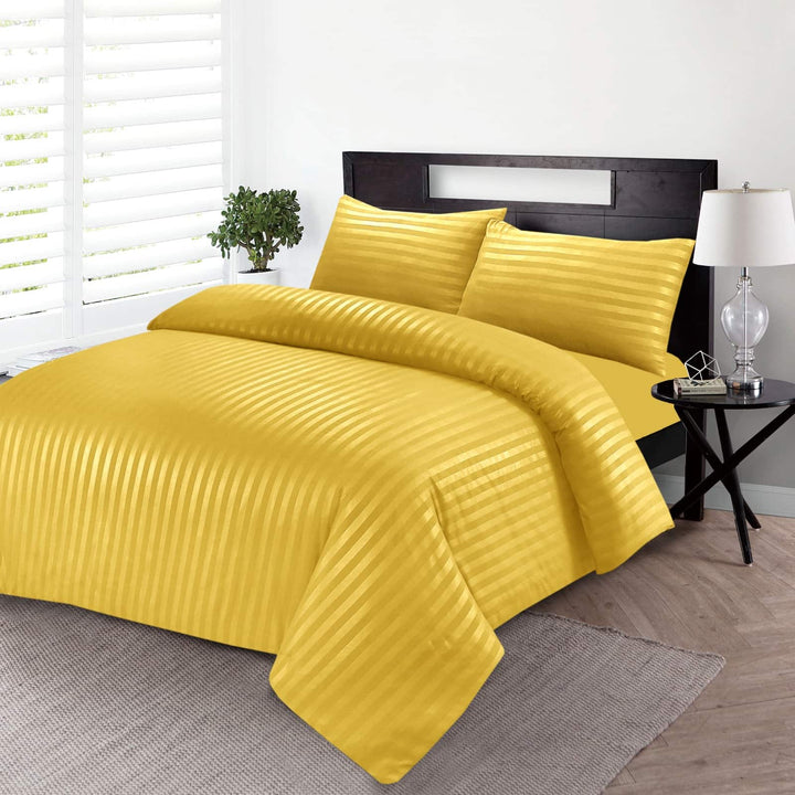 soft striped bedding set with pillowcases