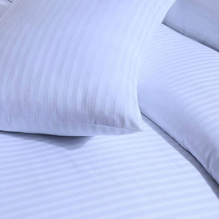 300 Thread Count Sateen Stripe Duvet Cover Set in White